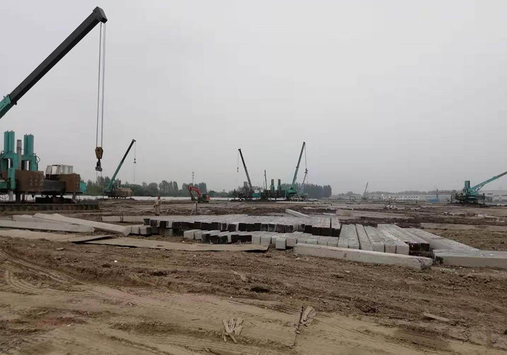 揚(yáng)州經(jīng)濟(jì)技術(shù)開(kāi)發(fā)區(qū)TPI風(fēng)機(jī)葉片廠房樁基項(xiàng)目.jpg